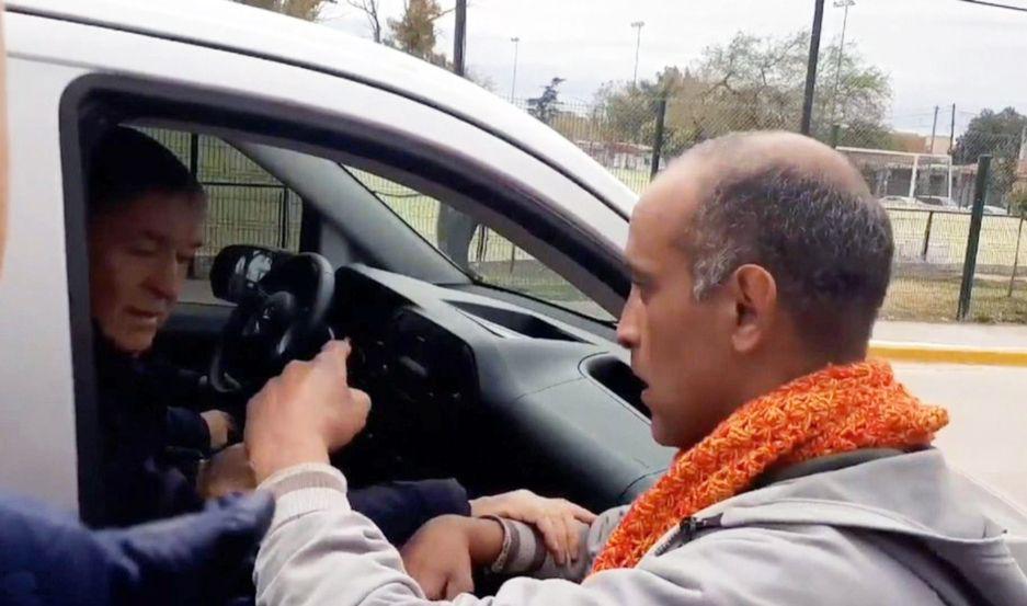 Un vecino amenazoacute a Juan Schiaretti- Voy a ser el primero en meterte un tiro en la frente