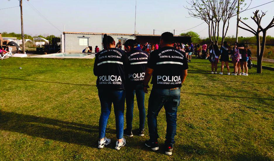 Desalojaron fiestas clandestinas- siete menores estaban ebrios y uno de ellos se descompensoacute