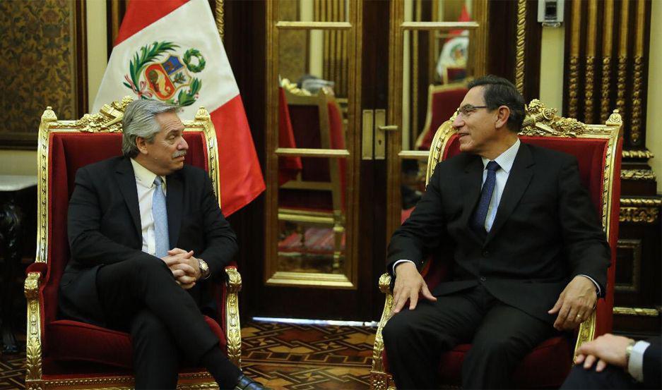 Alberto Fernaacutendez coincidioacute con el presidente de Peruacute en la necesidad de consolidar la unidad latinoamericana