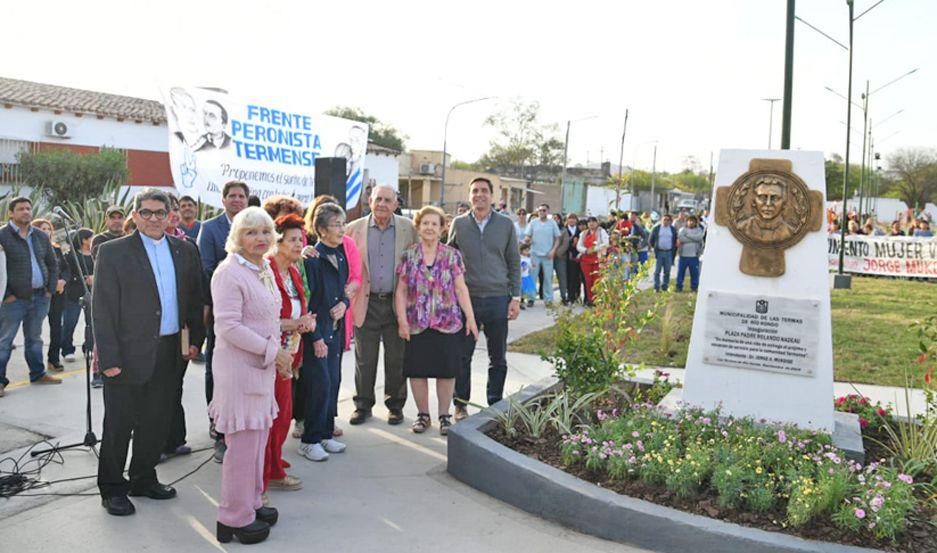 El intendente termense Jorge Mukdise inauguroacute la plaza Rolando Nadeau