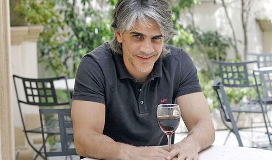 Pablo Echarri cumplioacute 50 antildeos y no descartoacute incursionar en la poliacutetica