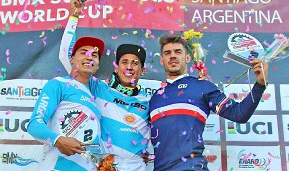 Torres y Pajoacuten celebraron en la final en Santiago