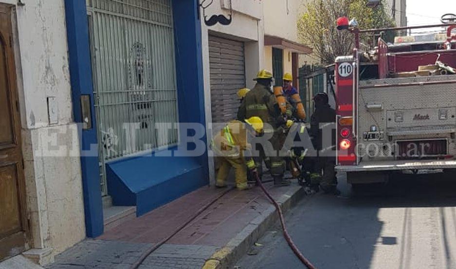 Impactantes fotos y videos del incendio que alerta vecinos de la ciudad capital