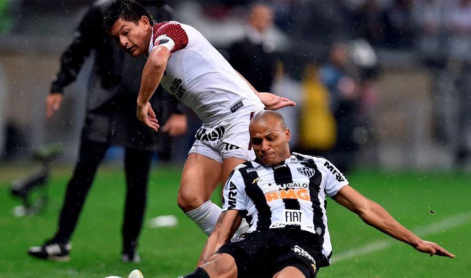 Coloacuten de Santa Fe finalista- iquestCuaacutendo y doacutende buscaraacute el tiacutetulo en la Copa Sudamericana