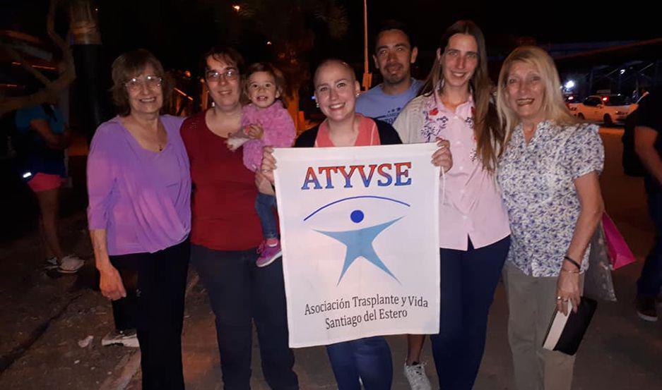 Viaje por la vida Santiaguentildeos llegaron a Coacuterdoba para colaborar con Bianca Cancino