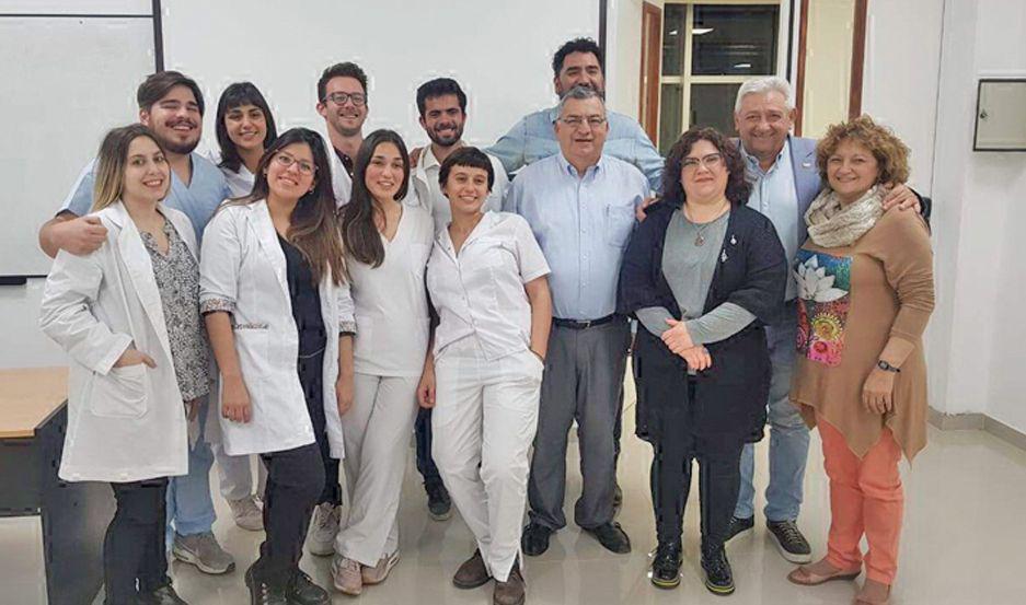 Alumnos de la Universidad Favaloro presentaron trabajos de Investigacioacuten