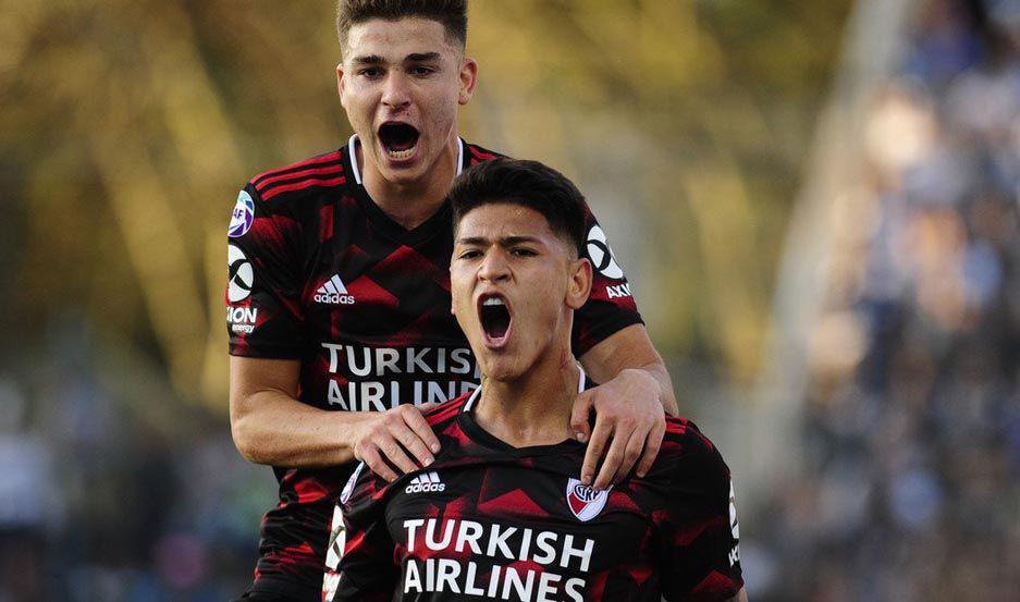 Carrascal marcó y lo gritó con todo junto a Julin Álvarez Foto- Olé