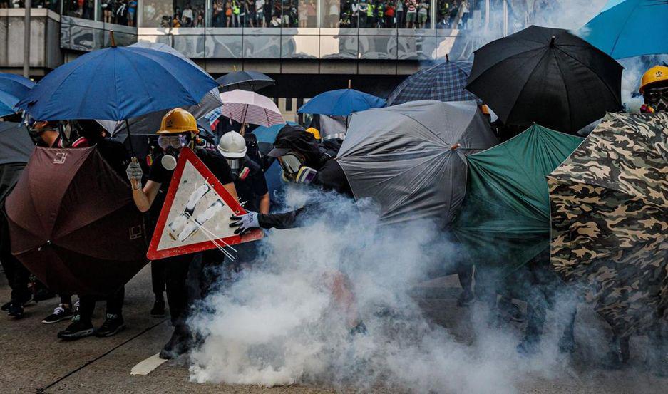 Maacutexima tensioacuten en Hong Kong por nuevas protestas