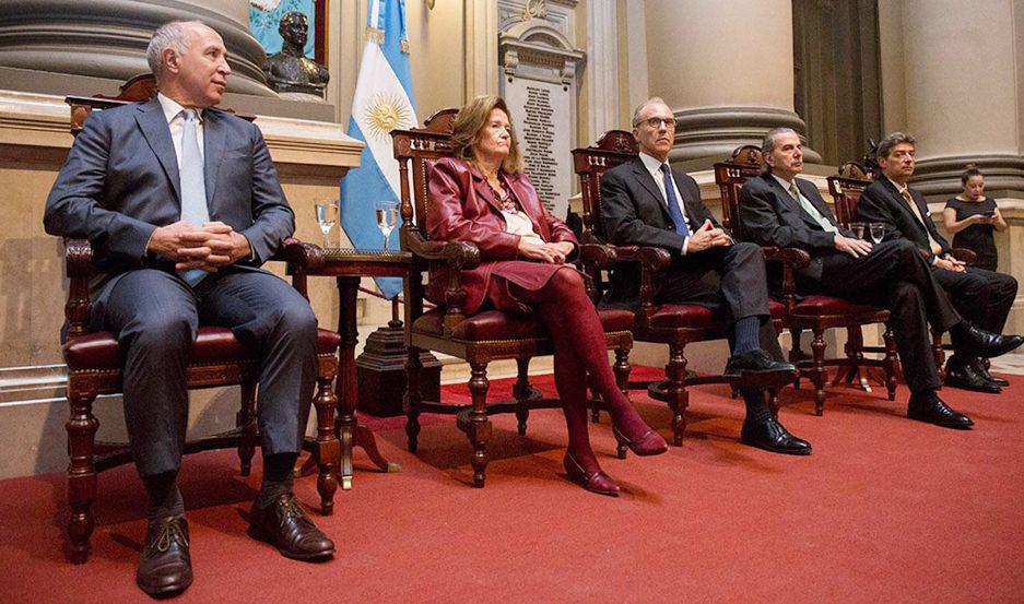 La Corte Suprema falloacute a favor de las provincias por rebajas de IVA y Ganancias