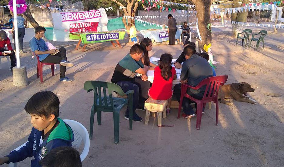 Primer maratoacuten de lectura al aire libre en Los Quiroga