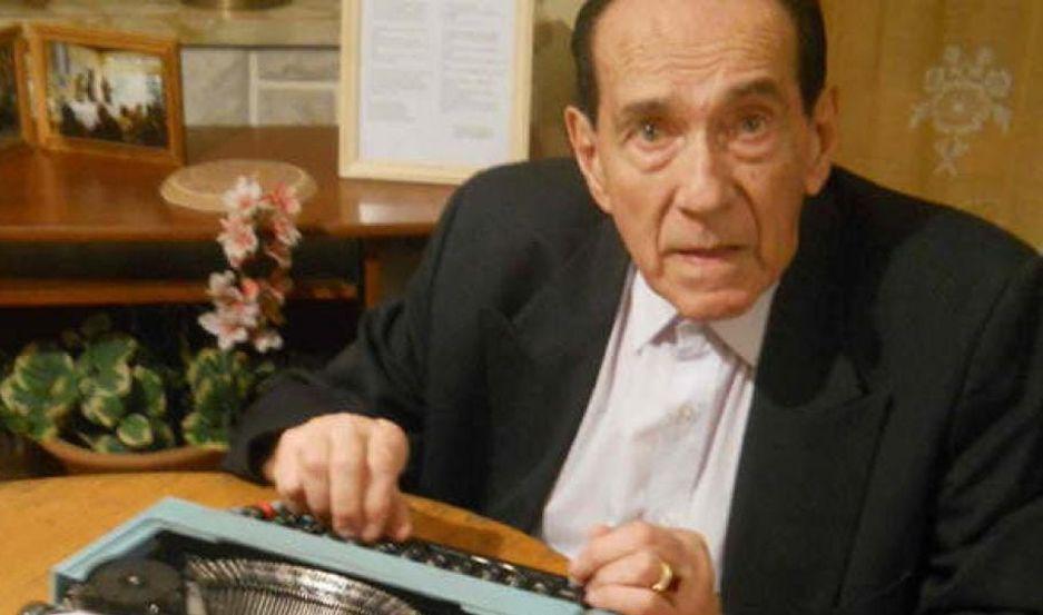 La Banda de luto por el fallecimiento del escritor Oreste Edmundo Pereyra