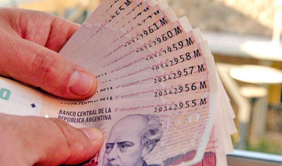 Este viernes a partir de las 0 se haraacute efectivo el pago del bono a los empleados puacuteblicos