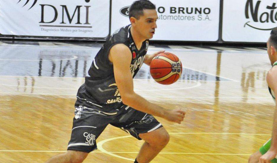 Lucas Ortiz se convirtió en el m�ximo encestador de Olímpico en el triunfo ante Atenas de Córdoba