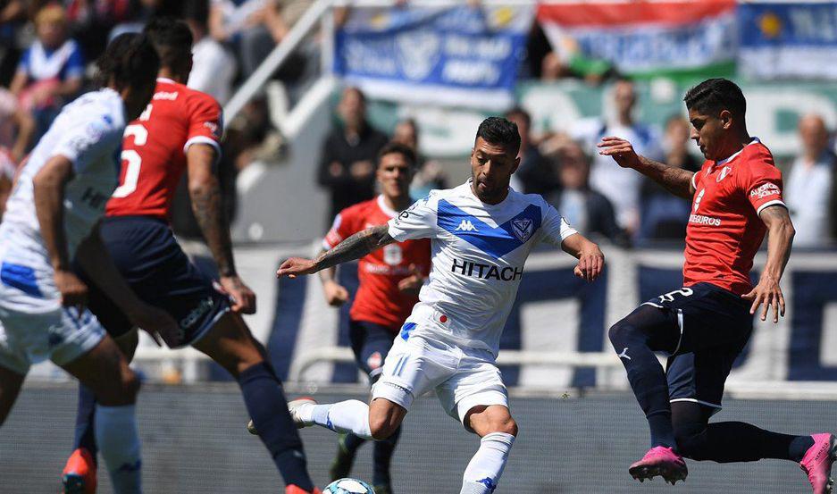 Veacutelez derrotoacute a Independiente por 2 a 0