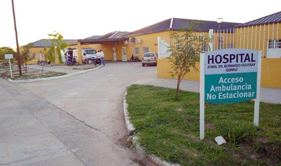 DELICADO Un comisario recibió un ladrillazo en el rostro y sufrió fracturas
