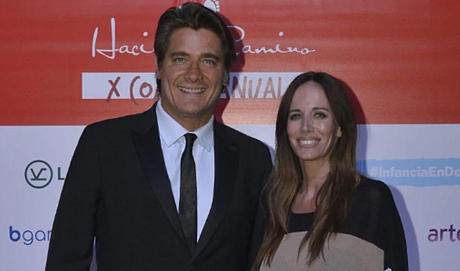 Guillermo Andino y Carolina Prat enfrentaron las criacuteticas por la fecha de nacimiento de su hija