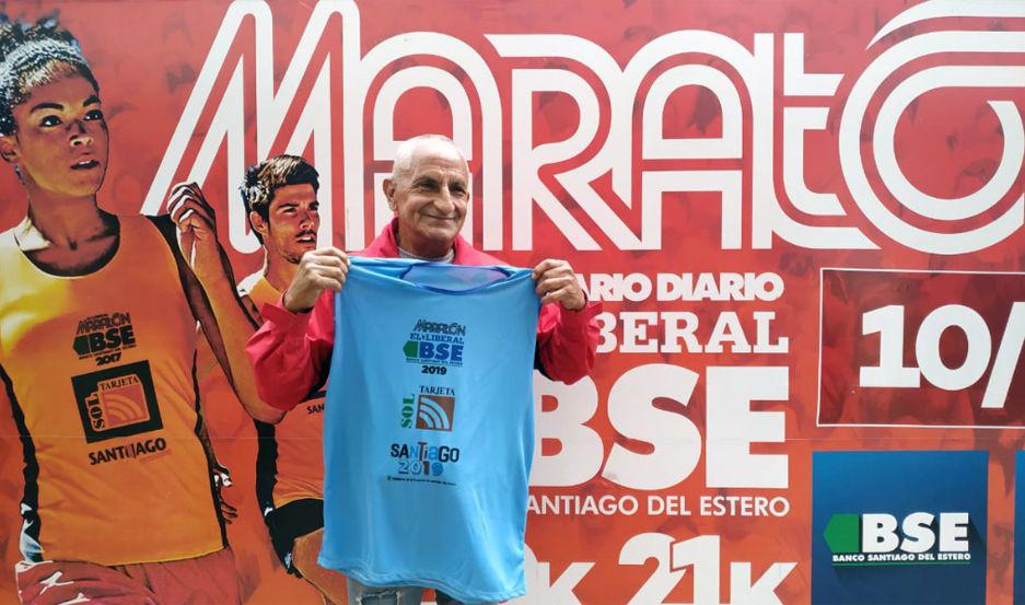 Manuel Suaacuterez fue el primero en inscribirse en el Maratoacuten Aniversario del Diario EL LIBERAL