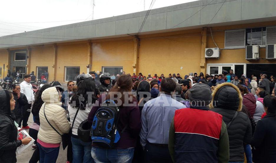 Papeloacuten en Anses de La Banda- no atendieron porque nadie sabe quieacuten tiene la llave