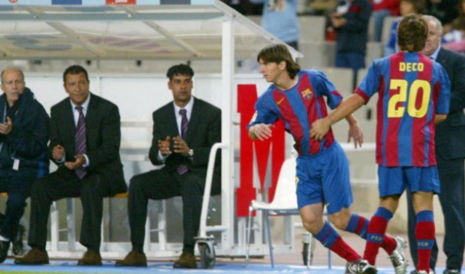 Video  Se cumplen 15 antildeos del debut de Messi en Barcelona