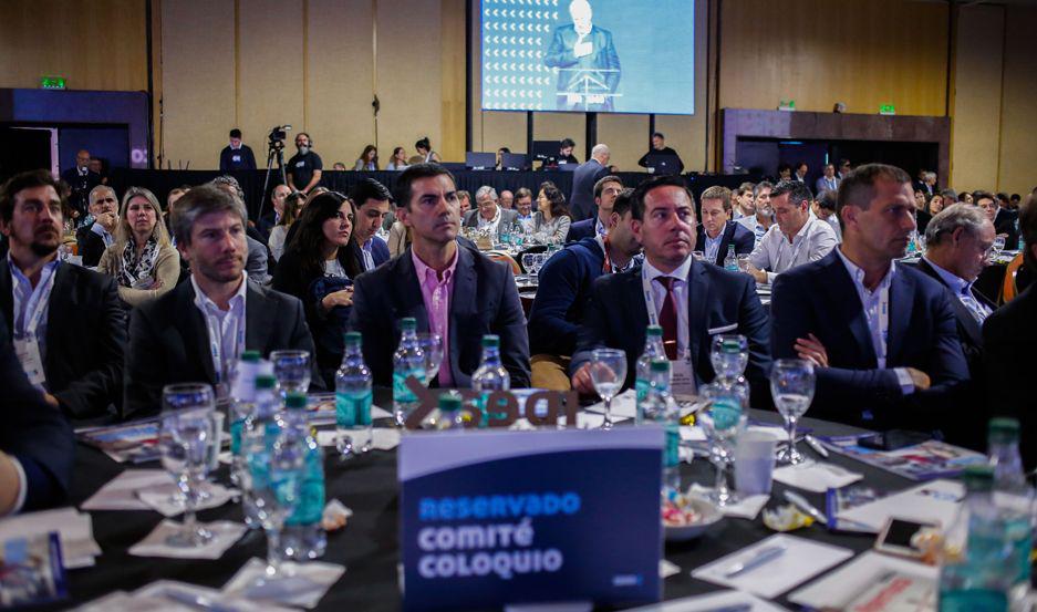 Soacutelo un tercio de los empresarios espera una mejora en 2020