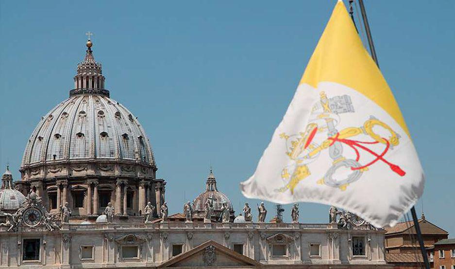 Denuncian que El Vaticano realizoacute negocios opacos