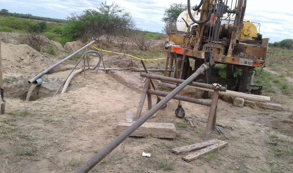 Maacutes de 350 familias de Los Morales recibiraacuten agua potable por red