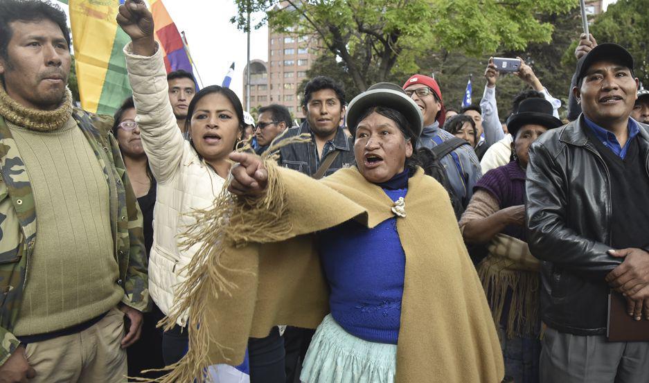 Bolivia- el escrutinio definitivo avanza lento y hacia un balotaje presidencial