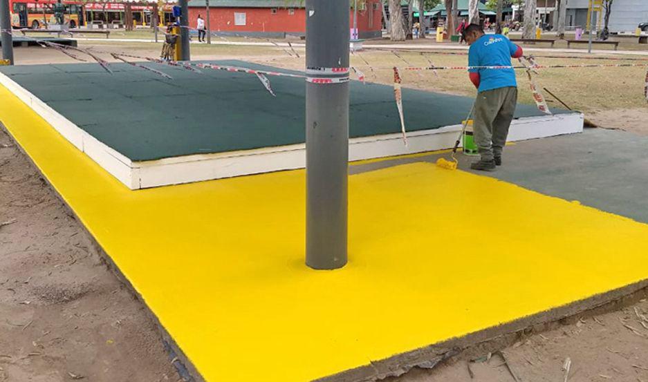 Impulsan trabajos de embellecimiento en el parque Martiacuten Miguel de Guumlemes