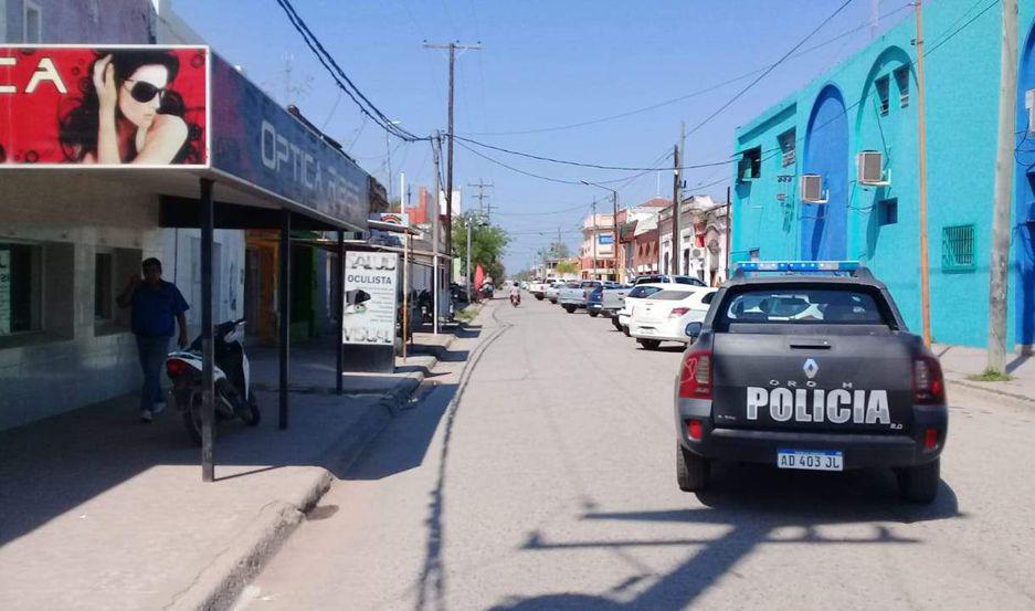 Asaltan a empleados y se llevan maacutes de medio milloacuten de pesos de Megatone