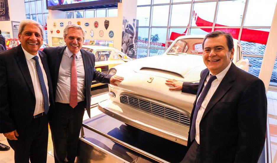 Alberto Fernaacutendez visitoacute la ciudad de Las Termas de Riacuteo Hondo