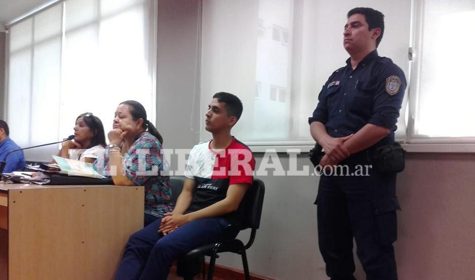 El policía seguir preso en la causa que investiga los balazos que hirieron a ex pareja en un domicilio del barrio Ramón Carrillo