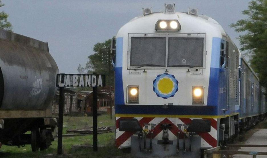 El trayecto La Banda - Retiro en tren tiene un costo muy inferior al del transporte aéreo o el de colectivos