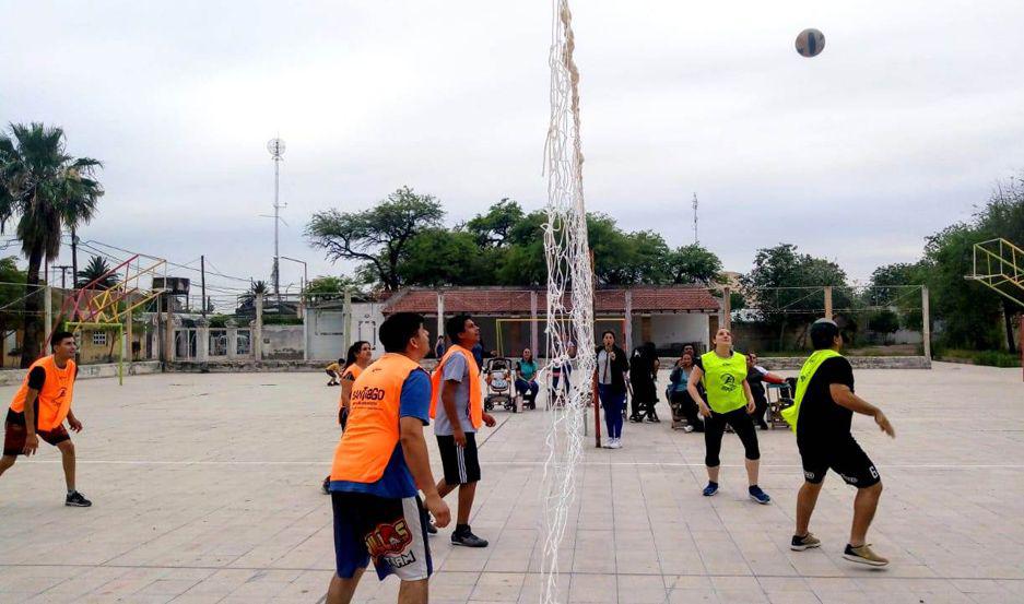 Los municipales de Clodomira iniciaron  su semana deportiva