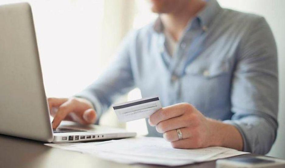 Cepo- guiacutea para usar las tarjetas en el exterior y en Internet