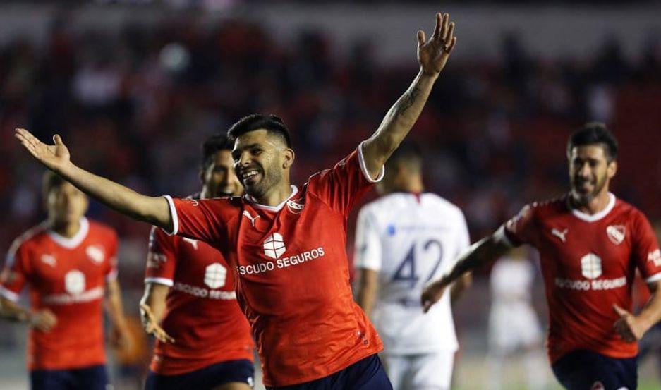 Independiente le ganoacute 2-1 el claacutesico a San Lorenzo
