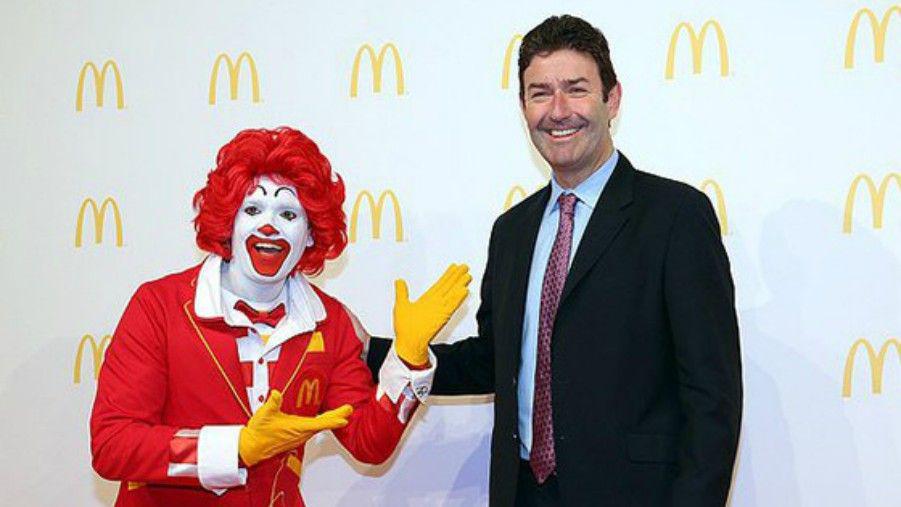 El CEO de McDonalds fue despedido por mantener una relacioacuten sentimental con una empleada