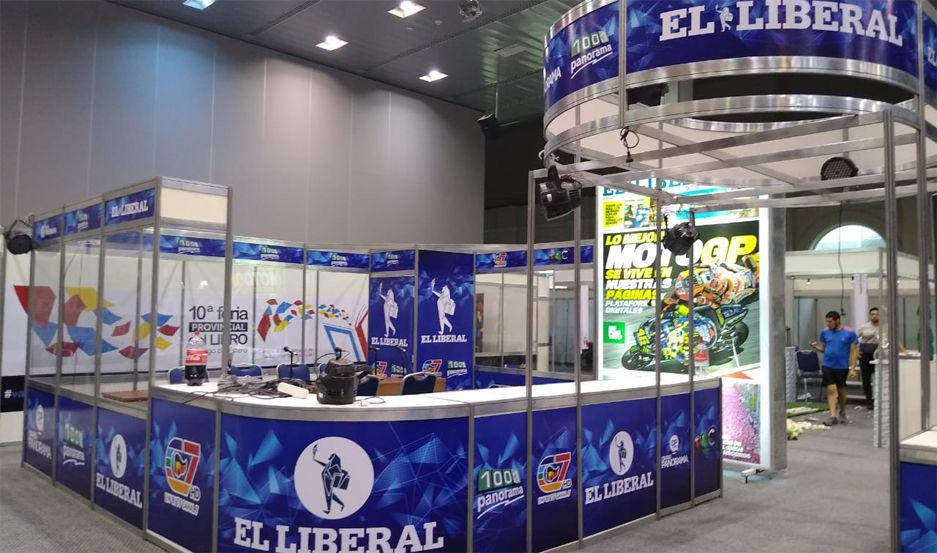 El stand de EL LIBERAL est listo para recibir a los asistentes