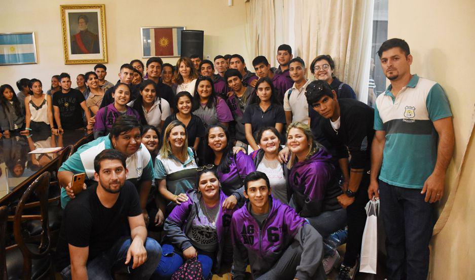 Alumnos visitaron Casa de Gobierno