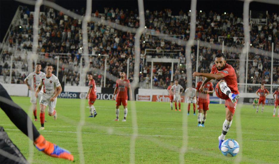 VIDEO  Asiacute fueron los penales que convirtieron Herrera y Rodriacuteguez