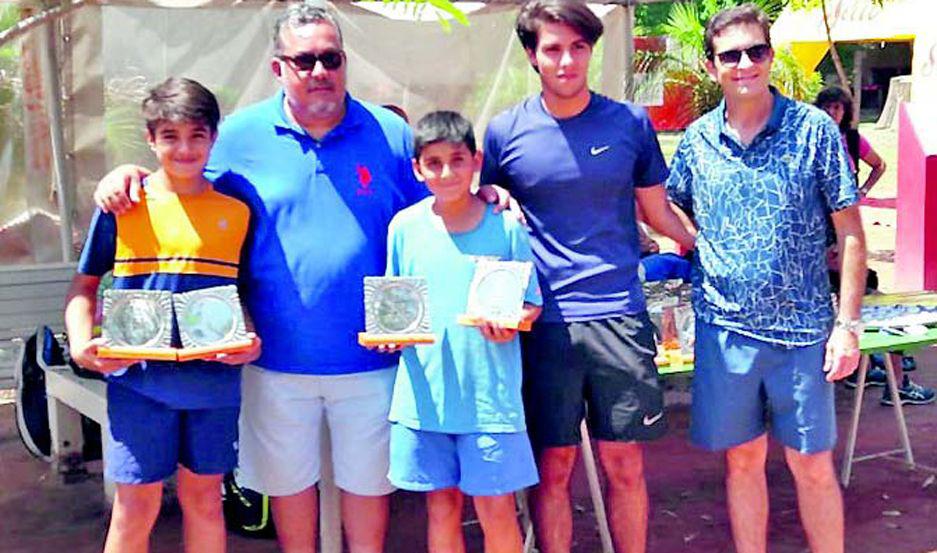 En el cierre la Federación Santiagueña de Tenis hizo entrega de los correspondientes premios