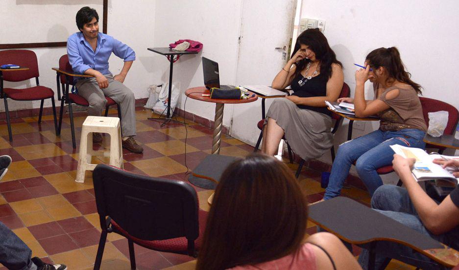 En Santiago crece la demanda de clases de apoyo para el ingreso a carreras universitarias