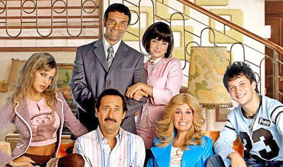 ldquoCasados con hijosrdquo llegaraacute  al teatro con el elenco original