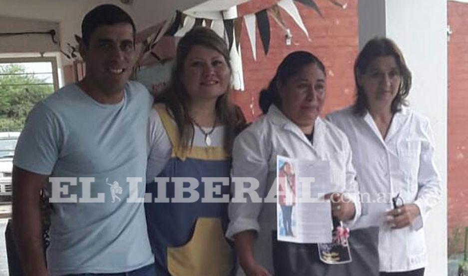La comunidad docente de la Escuela N� 146 le rindió homenaje a la Lic Claudia Leiva