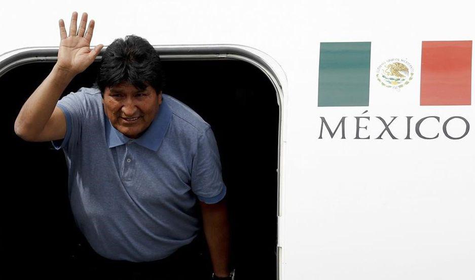 Evo Morales viajoacute a Cuba pero piensa instalarse en la Argentina
