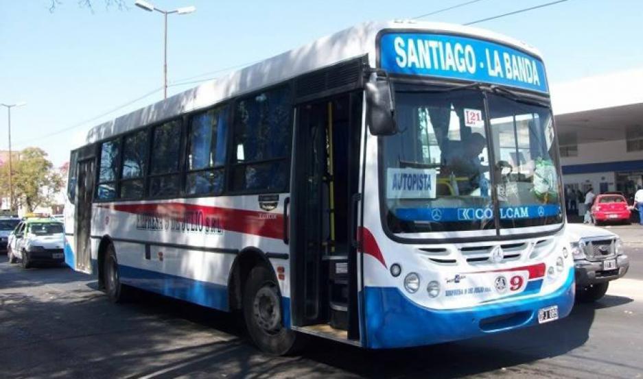 El paro afectar� a unos 10 mil pasajeros que viajan desde Santiago hacia La Banda Clodomira y Fern�ndez respectivamente