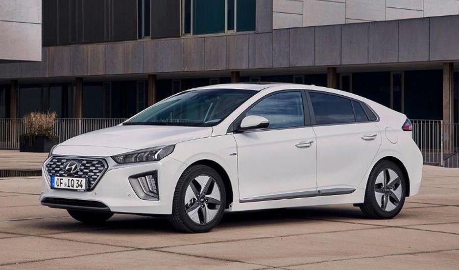 Hyundai presenta en Argentina el IONIQ hiacutebrido eleacutectrico que no se enchufa