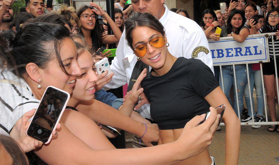 Toda la intimidad del camariacuten de Tini Stoessel en el Foacuterum