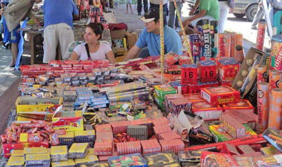 ESTRICTO Respecto de la pirotecnia el municipio bandeño har� cumplir la campaña M�s luces menos ruidos
