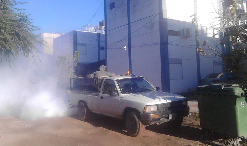 Se intensifican los operativos de prevencioacuten contra el dengue