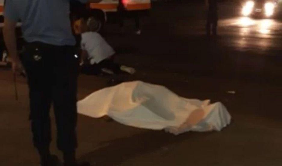 VIDEO  Un joven ladroacuten murioacute al chocar con un colectivo cuando escapaba por robar una cartera